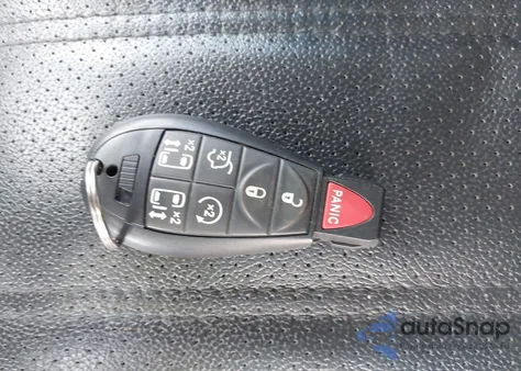 2015 Chrysler Town & Country Touring-L из США, поврежденный, VIN 2C4RC1CG6FR673919